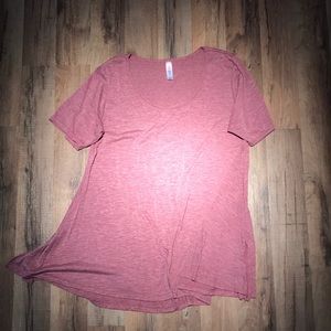 LulaRoe Perfect Tee // heather red